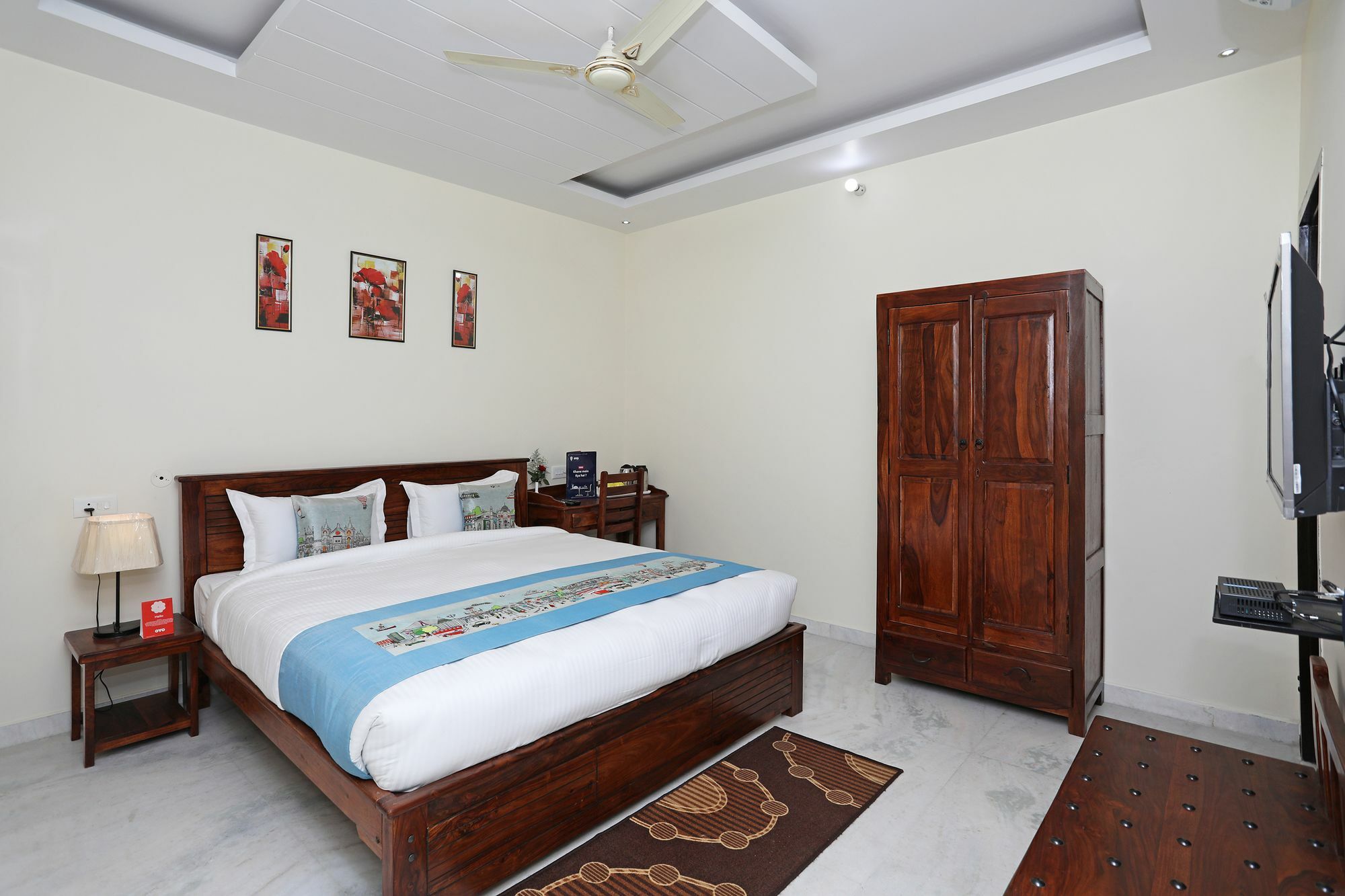Oyo 10122 Shanti Hotel Jaipur